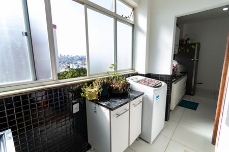 Apartamento à venda com 69m², 2 quartos e 1 vagaÁrea de Serviço