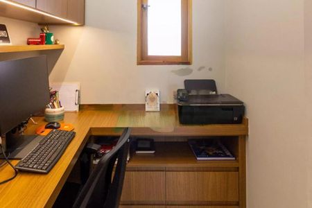 Apartamento à venda com 223m², 4 quartos e 4 vagas