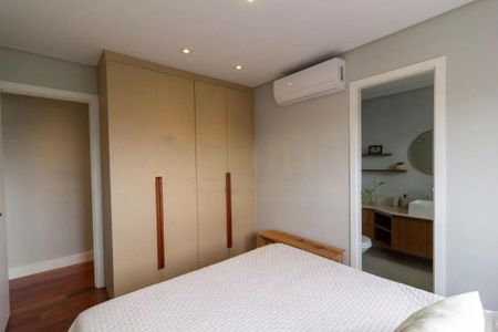 Apartamento à venda com 223m², 4 quartos e 4 vagas