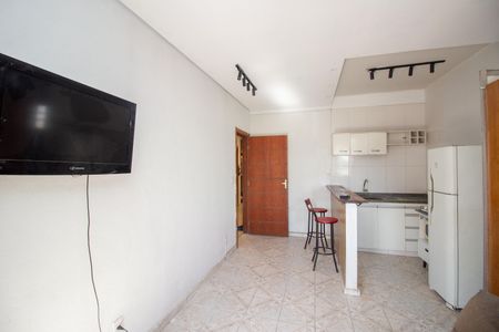Sala de kitnet/studio para alugar com 1 quarto, 40m² em Jardim Balneario, Contagem