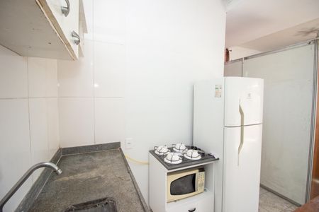 Studio para alugar com 40m², 1 quarto e sem vaga Studio para alugar com 40m², 1 quarto e sem vagaCozinha e Área de Serviço