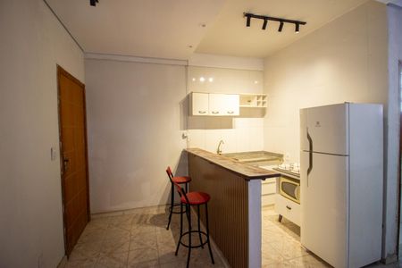 Studio para alugar com 40m², 1 quarto e sem vaga Studio para alugar com 40m², 1 quarto e sem vagaSala/Luzes