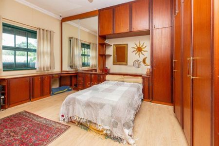 Casa à venda com 4 quartos, 198m² em Alto de Pinheiros, São Paulo