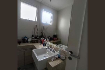 Apartamento à venda com 184m², 3 quartos e 4 vagas