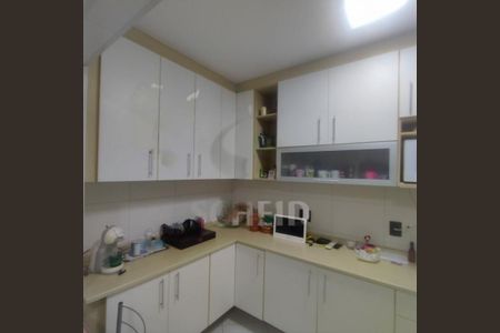 Apartamento à venda com 184m², 3 quartos e 4 vagas