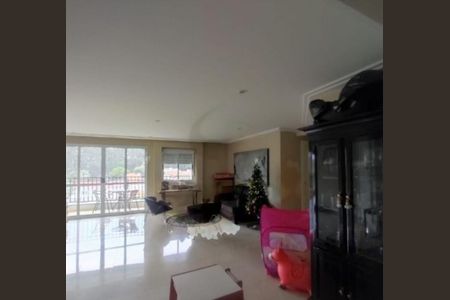 Apartamento à venda com 184m², 3 quartos e 4 vagas