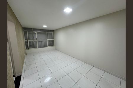 Sala de apartamento à venda com 2 quartos, 69m² em Núcleo Bandeirante, Brasília