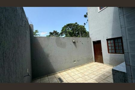 Casa à venda com 298m², 3 quartos e 2 vagas