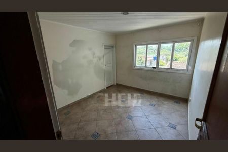 Casa à venda com 3 quartos, 298m² em Vila Represa, São Paulo