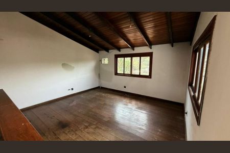 Casa à venda com 3 quartos, 298m² em Vila Represa, São Paulo