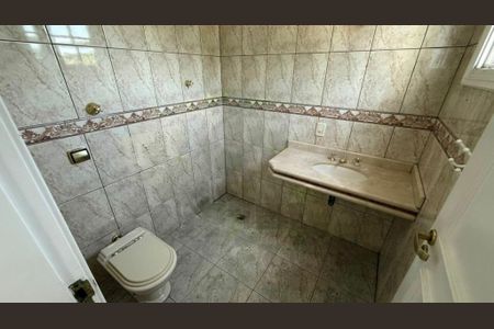 Casa à venda com 298m², 3 quartos e 2 vagas