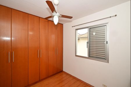 Quarto 1 de casa de condomínio para alugar com 2 quartos, 96m² em Campo Limpo, São Paulo