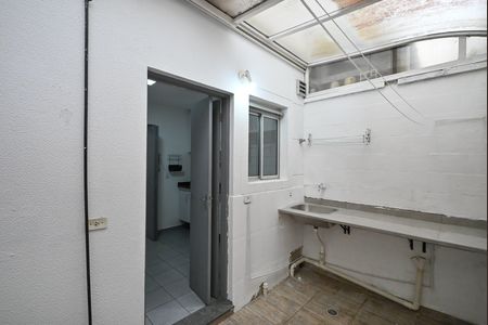 Casa de condomínio para alugar com 96m², 2 quartos e 1 vagaÁrea de Serviço 