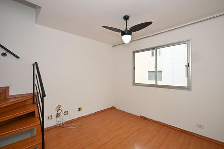 Casa de condomínio para alugar com 96m², 2 quartos e 1 vagaSala