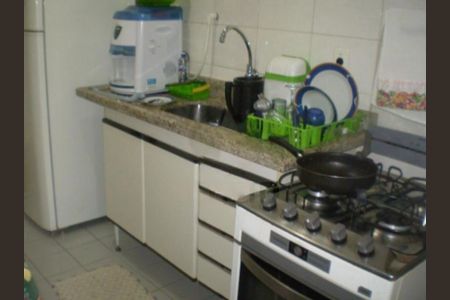 Apartamento à venda com 64m², 2 quartos e 1 vaga