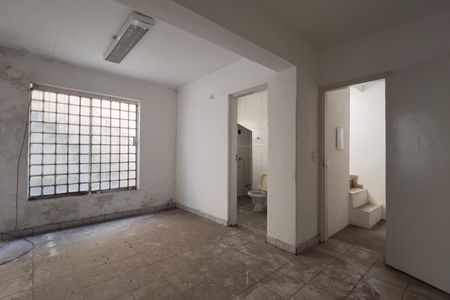 Casa à venda com 163m², 5 quartos e 2 vagas Casa à venda com 163m², 5 quartos e 2 vagasSuíte