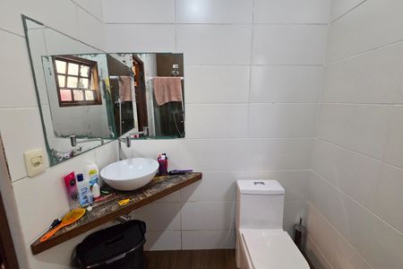 Casa para alugar com 194m², 2 quartos e 2 vagas Casa para alugar com 194m², 2 quartos e 2 vagasBanheiro da Suíte 1