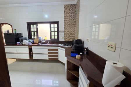 Casa para alugar com 194m², 2 quartos e 2 vagas Casa para alugar com 194m², 2 quartos e 2 vagasCozinha