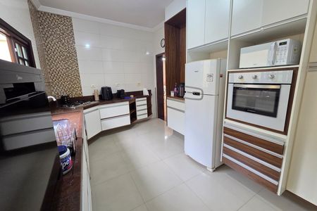 Casa para alugar com 194m², 2 quartos e 2 vagas Casa para alugar com 194m², 2 quartos e 2 vagasCozinha