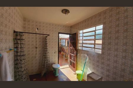 Casa à venda com 131m², 3 quartos e 1 vaga