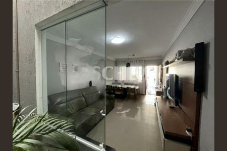 Casa à venda com 3 quartos, 97m² em Vila Romano, São Paulo