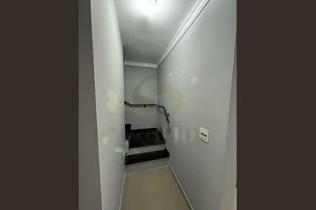 Casa à venda com 97m², 3 quartos e 2 vagas
