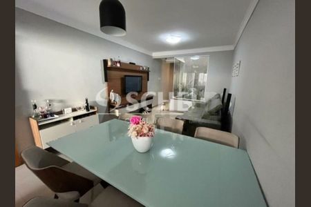 Casa à venda com 97m², 3 quartos e 2 vagas