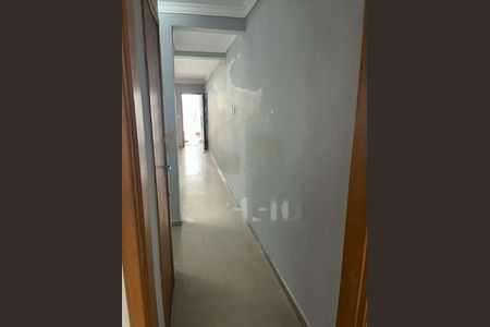 Casa à venda com 97m², 3 quartos e 2 vagas