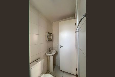 Apartamento para alugar com 45m², 2 quartos e sem vaga Apartamento para alugar com 45m², 2 quartos e sem vagaBanheiro