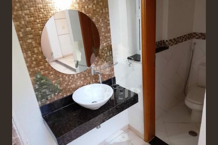 Casa à venda com 190m², 3 quartos e 2 vagas