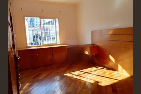 Casa à venda com 190m², 3 quartos e 2 vagas