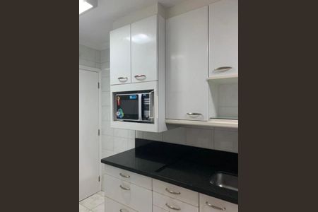 Foto 04 de apartamento para alugar com 2 quartos, 90m² em Itaim Bibi, São Paulo
