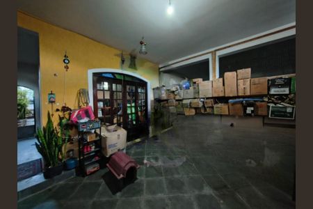 Casa à venda com 120m², 3 quartos e 2 vagas