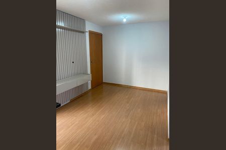 Sala de apartamento para alugar com 2 quartos, 40m² em Jardim Europa, Suzano