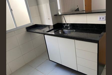 Apartamento para alugar com 40m², 2 quartos e 1 vaga Apartamento para alugar com 40m², 2 quartos e 1 vagaCozinha