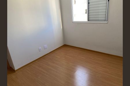 Quarto de apartamento para alugar com 2 quartos, 40m² em Jardim Europa, Suzano