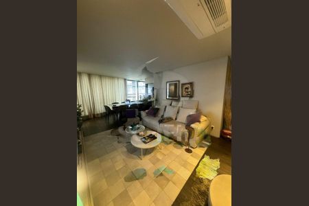 Apartamento à venda com 2 quartos, 109m² em Vila Nova Conceição, São Paulo