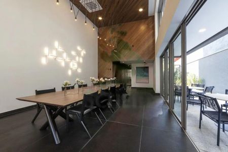 Apartamento à venda com 2 quartos, 109m² em Vila Nova Conceição, São Paulo