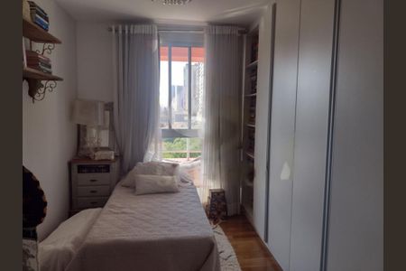Apartamento à venda com 99m², 2 quartos e 2 vagas