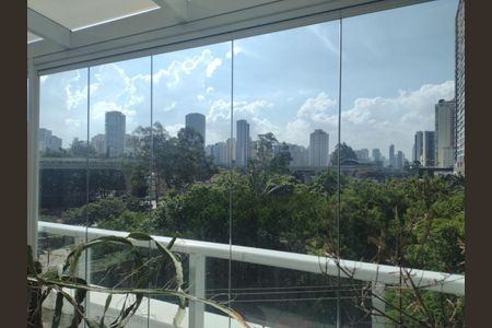 Apartamento à venda com 99m², 2 quartos e 2 vagas