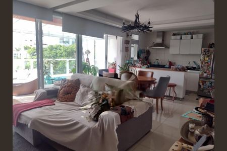Apartamento à venda com 99m², 2 quartos e 2 vagas