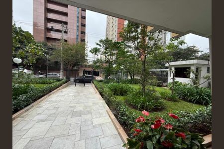 Apartamento à venda com 110m², 2 quartos e 1 vaga