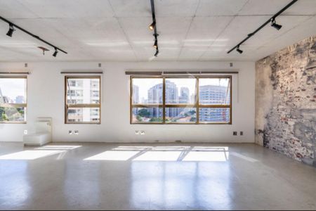 Apartamento à venda com 1 quarto, 70m² em Jardim das Acacias, São Paulo