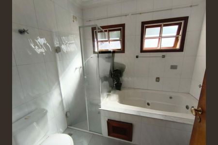 Casa à venda com 3 quartos, 132m² em Jardim Ernestina, São Paulo