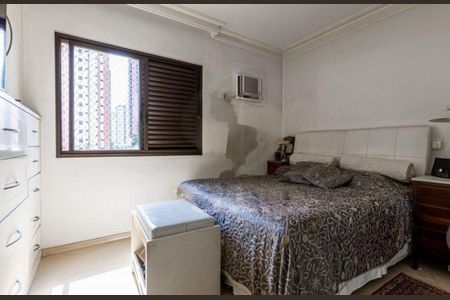 Apartamento à venda com 200m², 4 quartos e 4 vagas