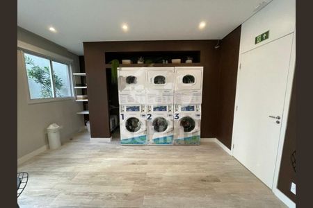 Apartamento à venda com 2 quartos, 34m² em Jardim Taquaral, São Paulo