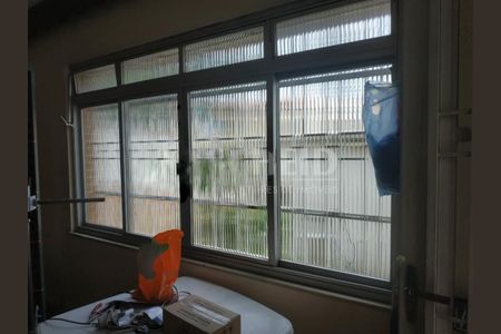 Casa à venda com 250m², 4 quartos e 6 vagas