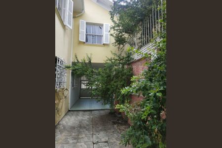 Casa à venda com 250m², 4 quartos e 6 vagas