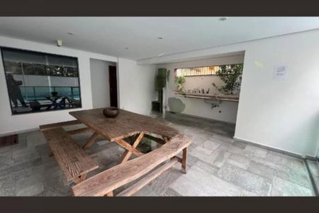 Apartamento à venda com 115m², 2 quartos e 2 vagas
