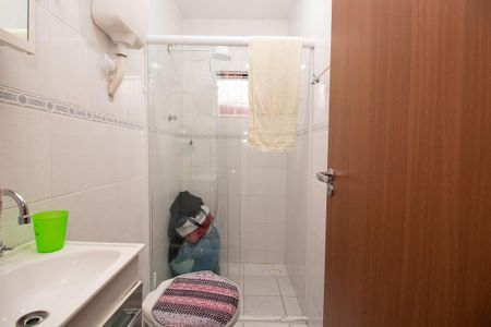 Casa à venda com 160m², 4 quartos e 1 vaga Casa à venda com 160m², 4 quartos e 1 vagaBanheiro da Suíte